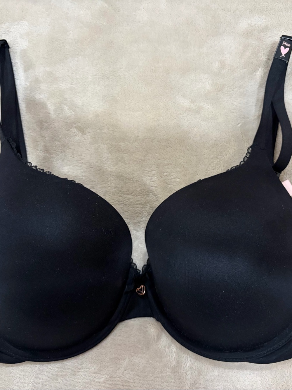Victoria's Secret perfect shape, underwire padded push up bra with Heart Accent